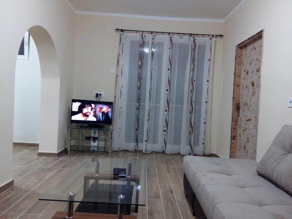 Apartment Radovan Rijeka Crnojevića Kültér fotó